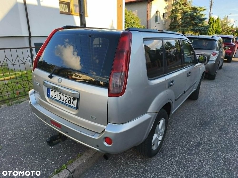Nissan X-Trail 2.2 dCi Comfort - 3