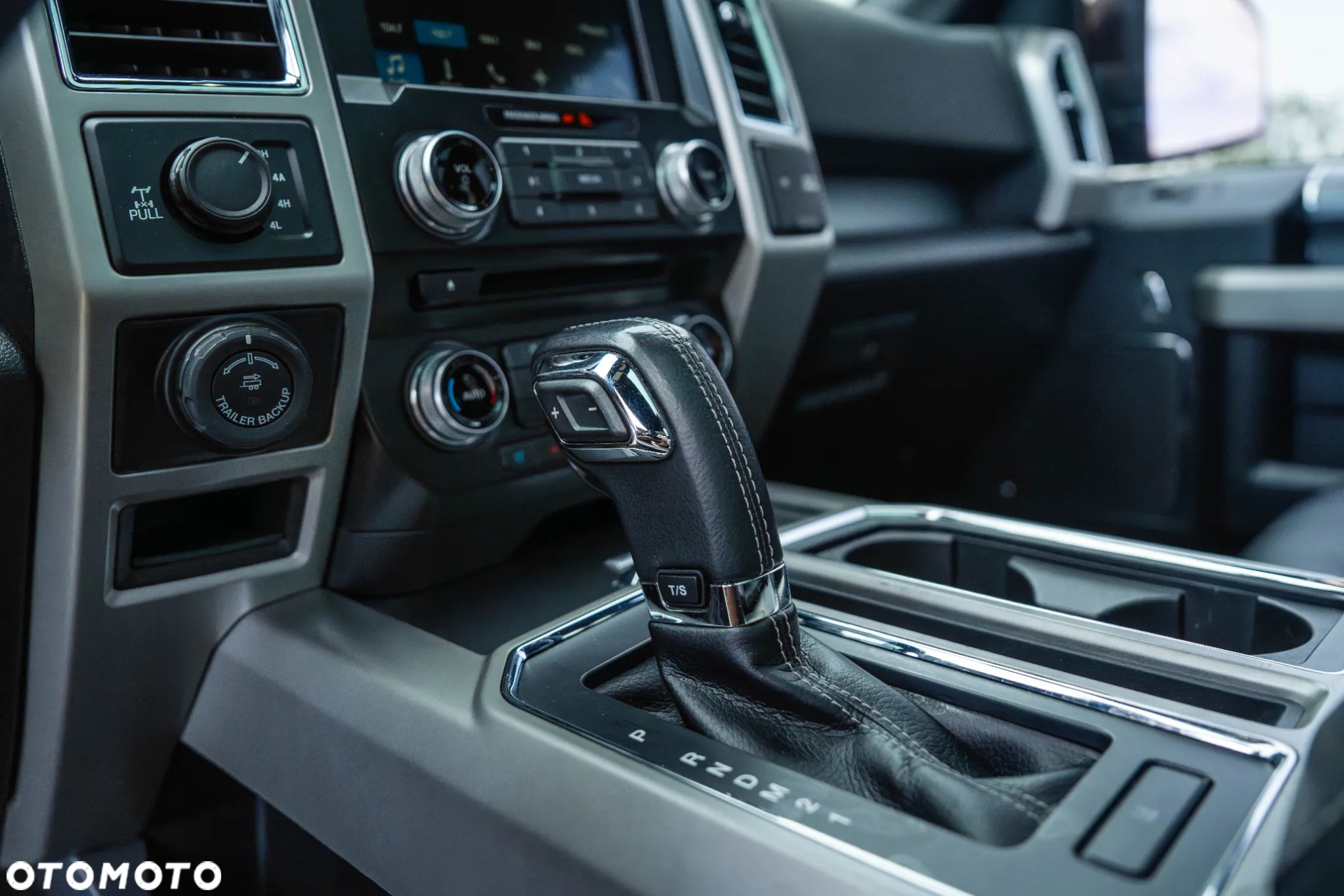 Ford F150 - 18