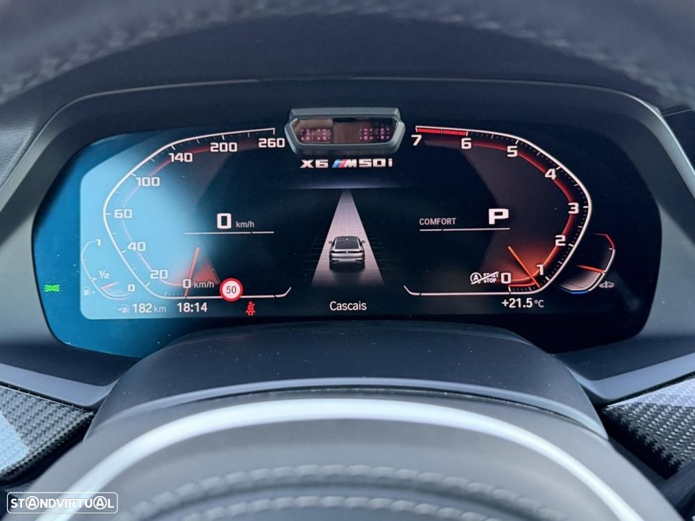 BMW X6 M50i - 10