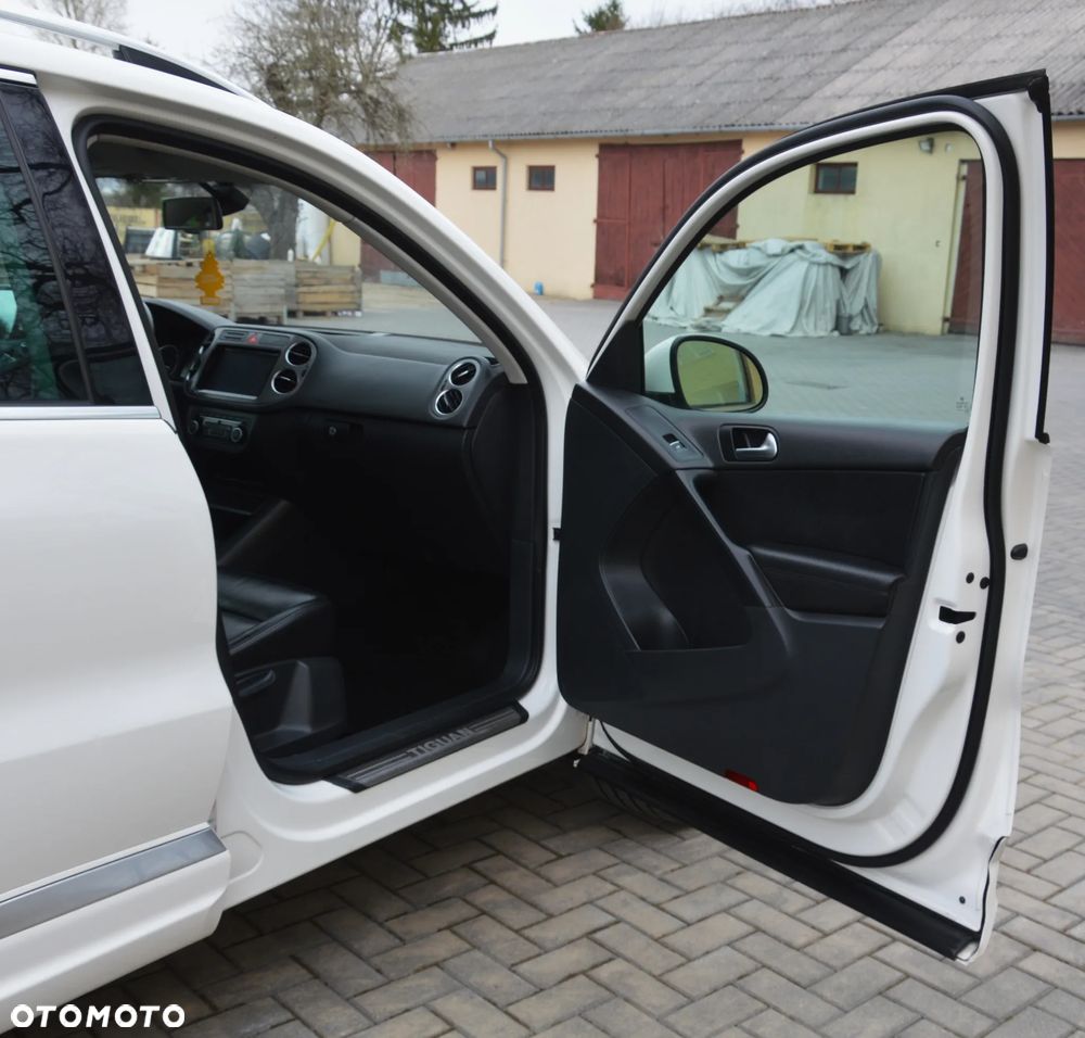 Volkswagen Tiguan - 31