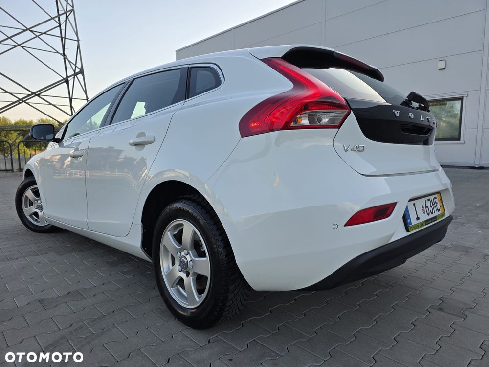 Volvo V40 D2 - 5