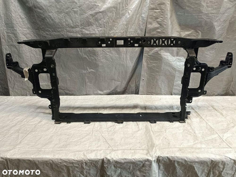 HYUNDAI I30 16-20 pas przedni wzmocnienie czolowe 64105G4120