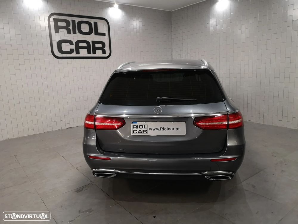 Mercedes-Benz E 220 CDi Avantgarde BE Auto. - 10