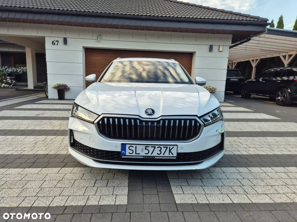 Skoda Superb 2.0 TDI SCR 4x4 Essence DSG - 24
