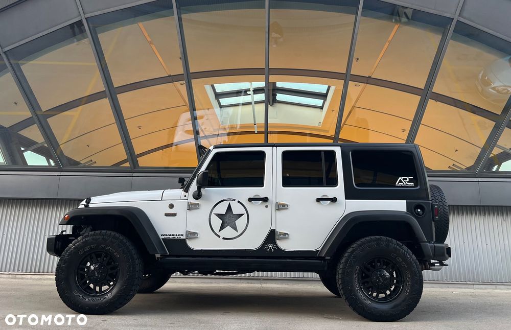 Jeep Wrangler 3.6 Unlim 75th Anniv - 2