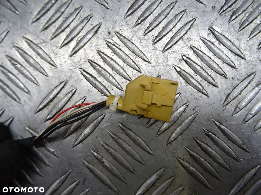 Audi A4 B6 LUSTERKO PRAWE 5PIN  LZ5L - 6