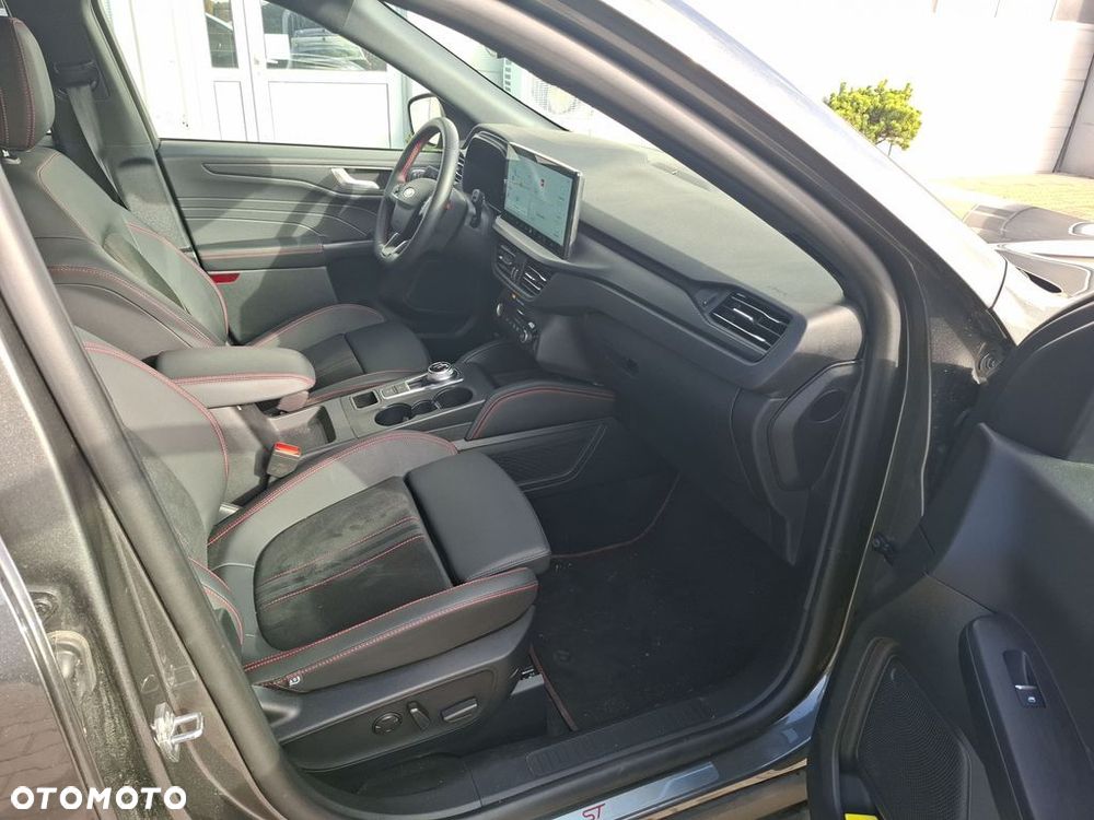 Ford Kuga - 7