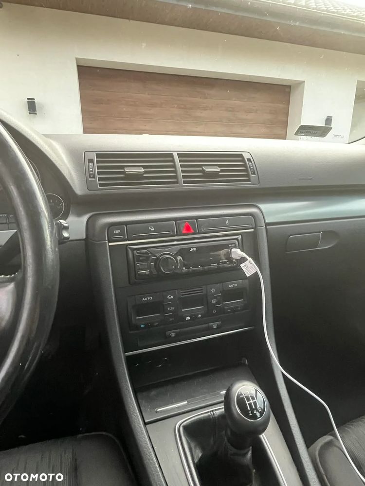 Audi A4 Limousine 1.9 TDI - 13