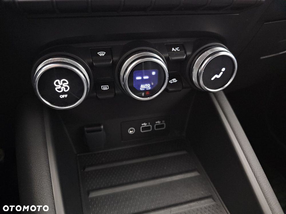 Renault Captur 1.3 TCe mHEV Techno EDC - 16