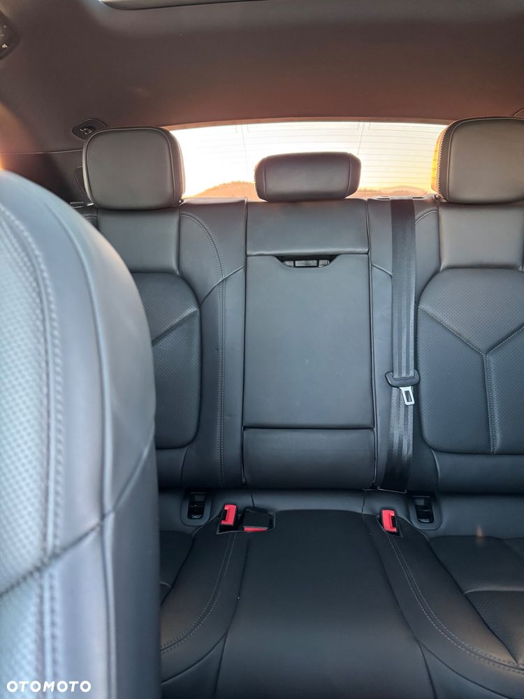 Porsche Macan Standard - 19