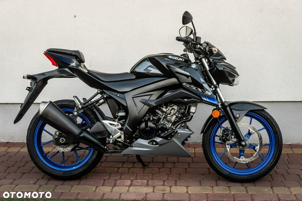 Suzuki GSX - 2