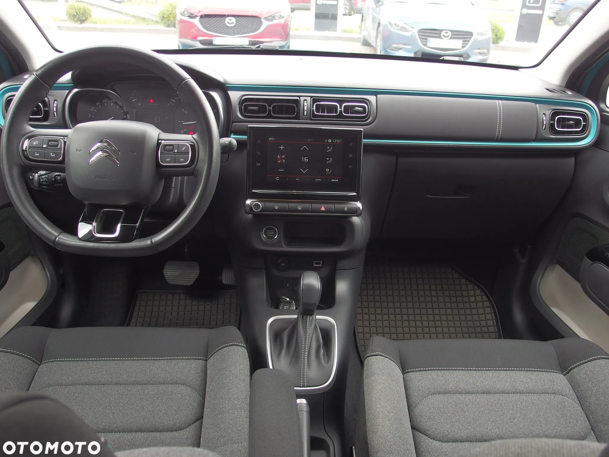 Citroën C3 1.2 PureTech Shine S&S EAT6 - 10