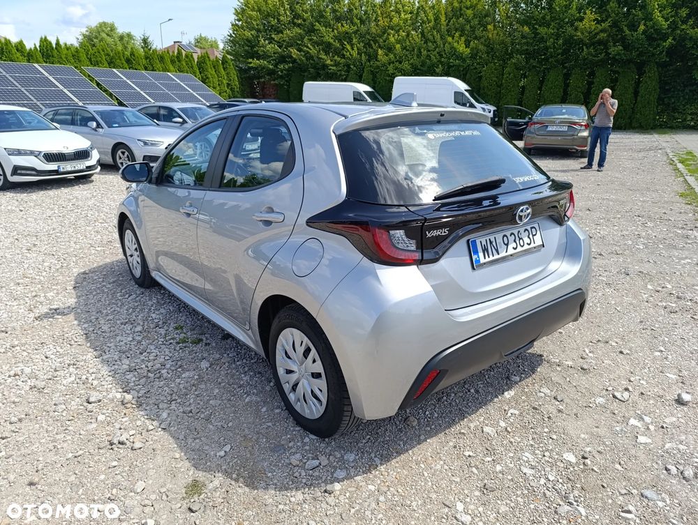 Toyota Yaris Hybrid 1.5 Active - 12