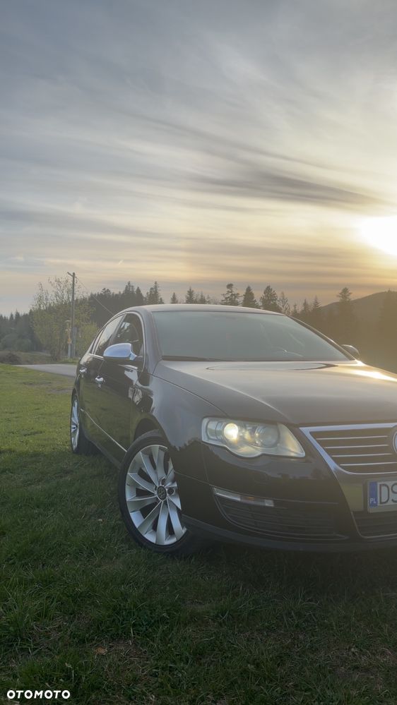Volkswagen Passat 2.0 TDI DPF Highline - 1