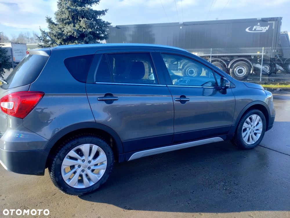 Suzuki SX4 S-Cross 1.0 T Premium - 1