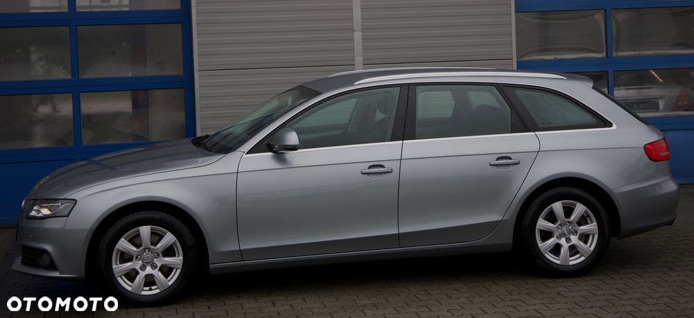 Audi A4 - 24