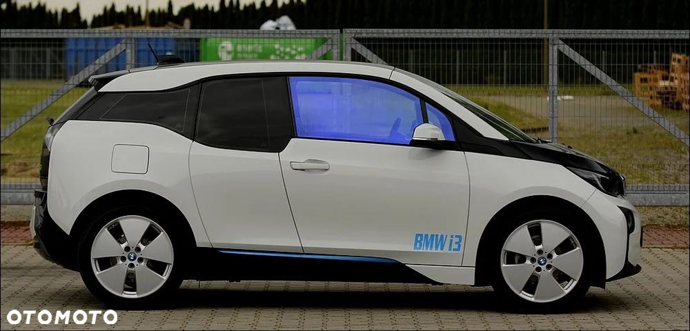 BMW i3 (60 Ah) - 17