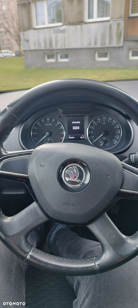 Skoda Octavia 1.6 TDI Active - 8