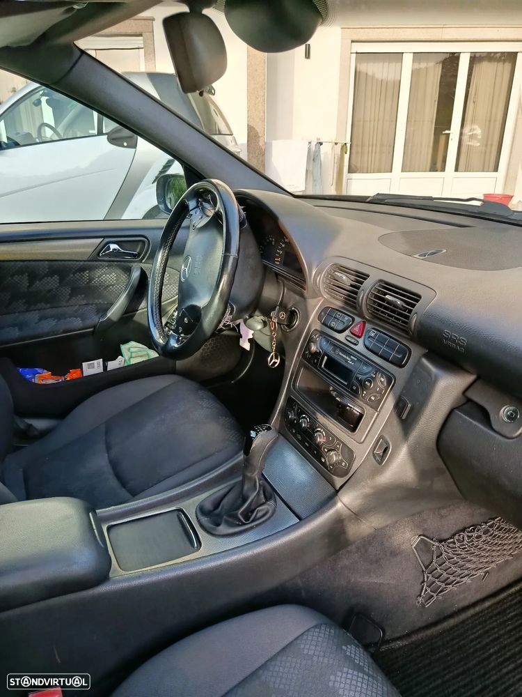 Mercedes-Benz C 220 CDi Avantgarde - 6
