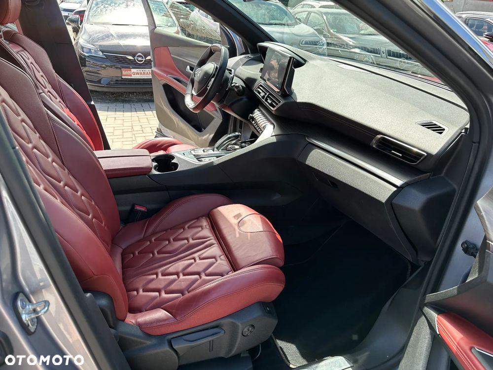 Peugeot 5008 - 24