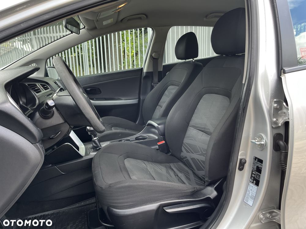 Kia Ceed - 5