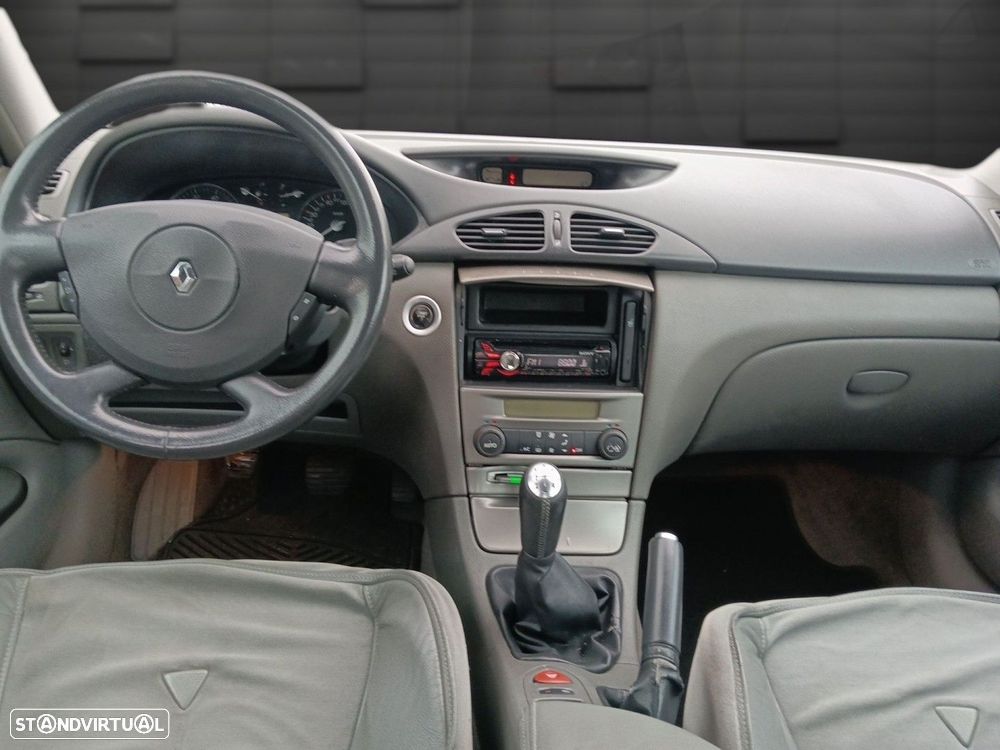 Renault Laguna 1.6 Privilège - 5