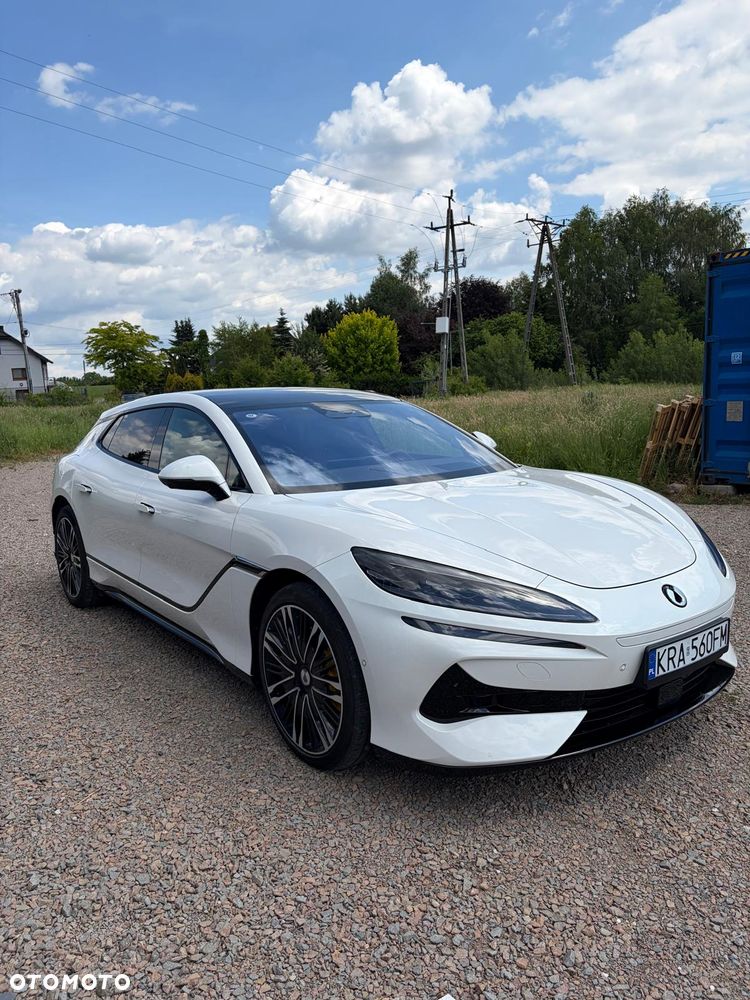 Denza Z9 GT - 8