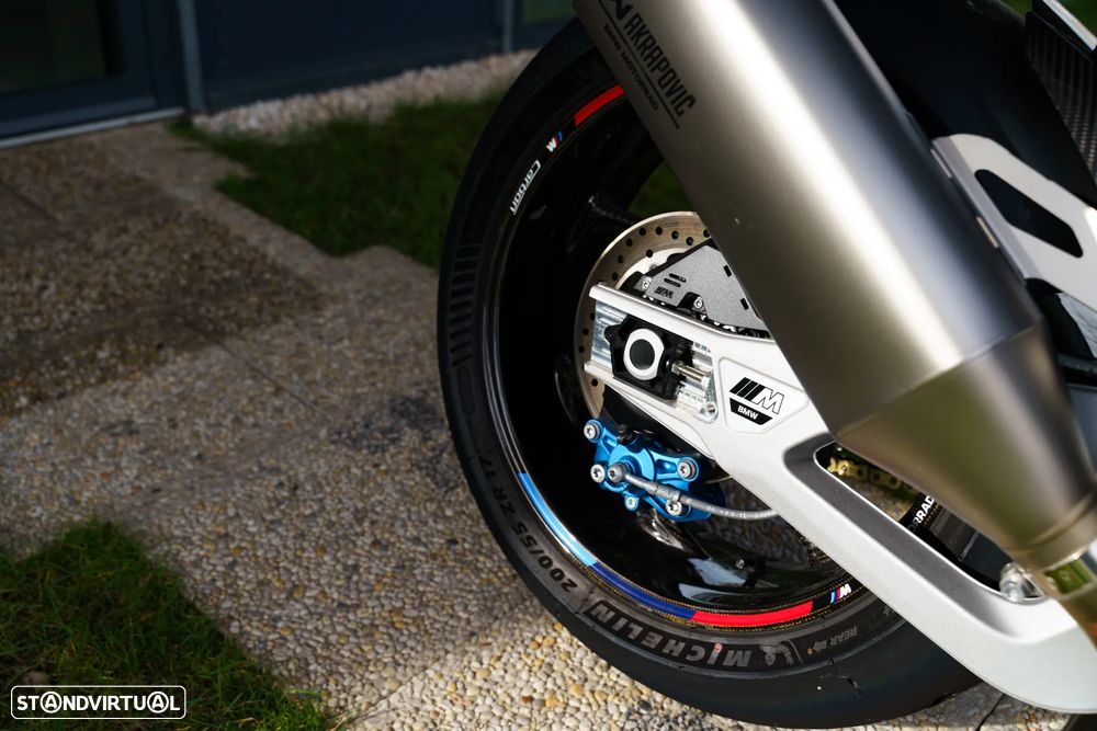 BMW M 1000 RR - 5