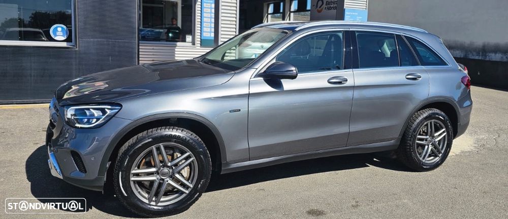 Mercedes-Benz GLC 300 e 4Matic - 4
