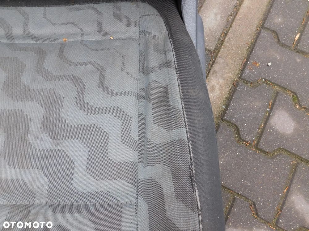 fotele przód kierowcy pasażera SKODA FABIA II ROOMSTER PRAKTIK - 3