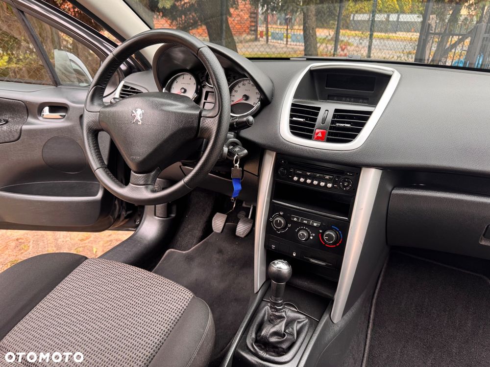 Peugeot 207 95 VTi Premium - 6