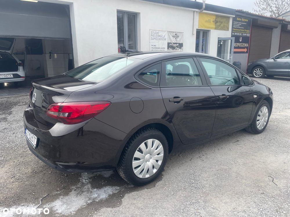 Opel Astra - 6
