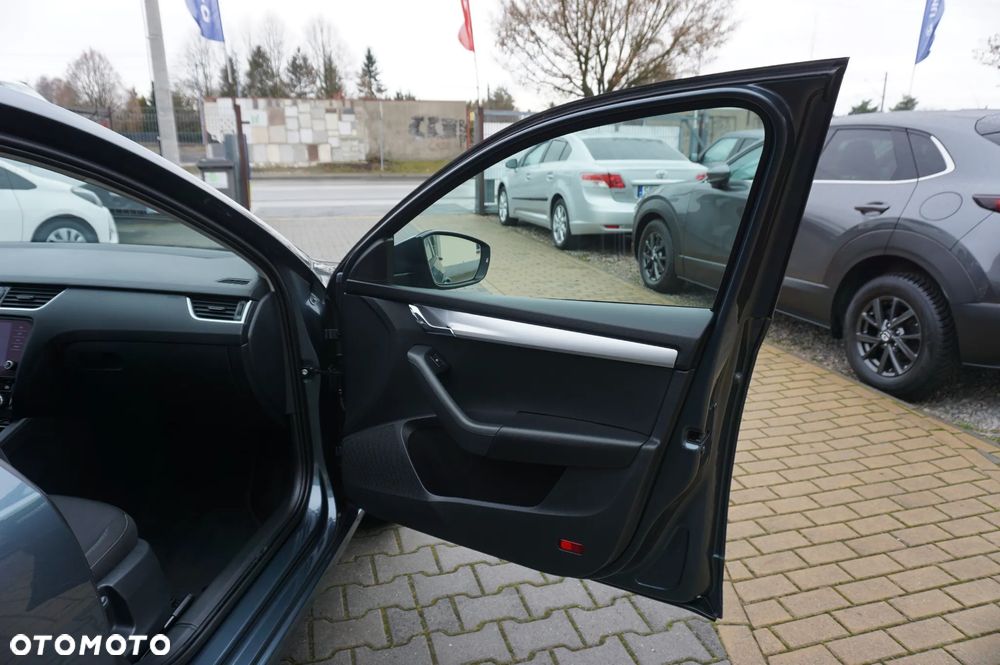 Skoda Octavia 2.0 TDI DSG Premium Edition - 26