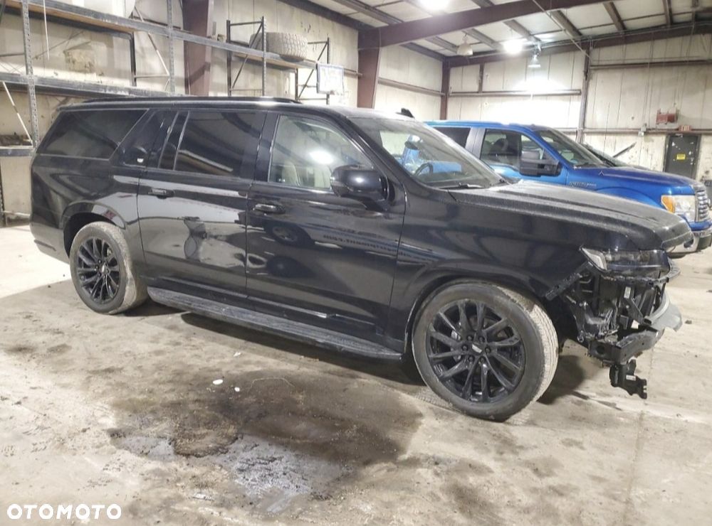 Cadillac Escalade ESV 6.2 V8 AWD AT Platinum - 19