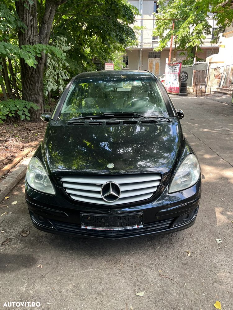 Dezmembrez Mercedes Benz B200 CDI cutie automata negru 2006 - 3