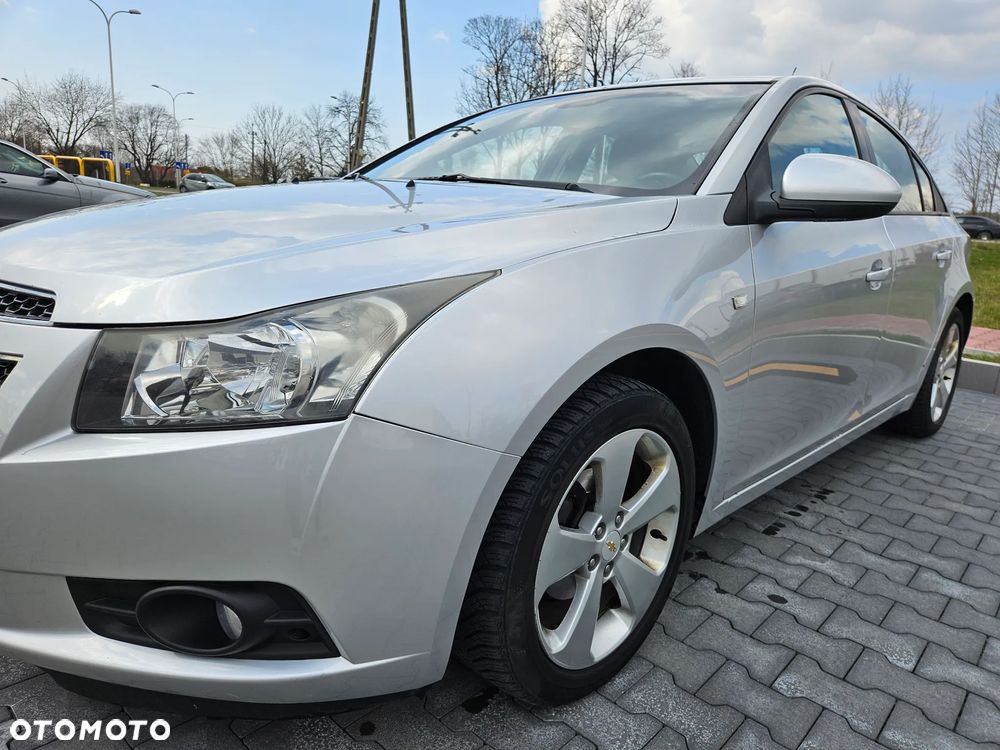 Chevrolet Cruze 1.8 LT - 5