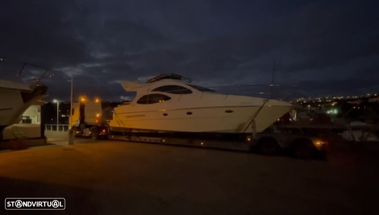 Azimut 42 FlyBridge - 6