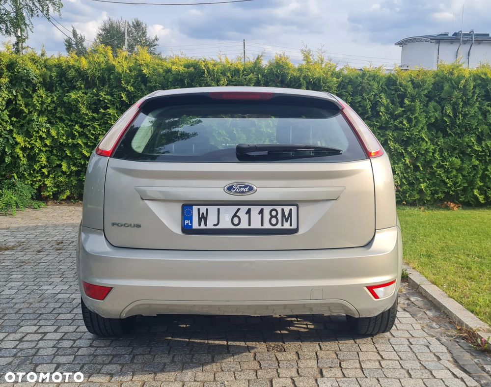 Ford Focus 1.6 Silver X - 2