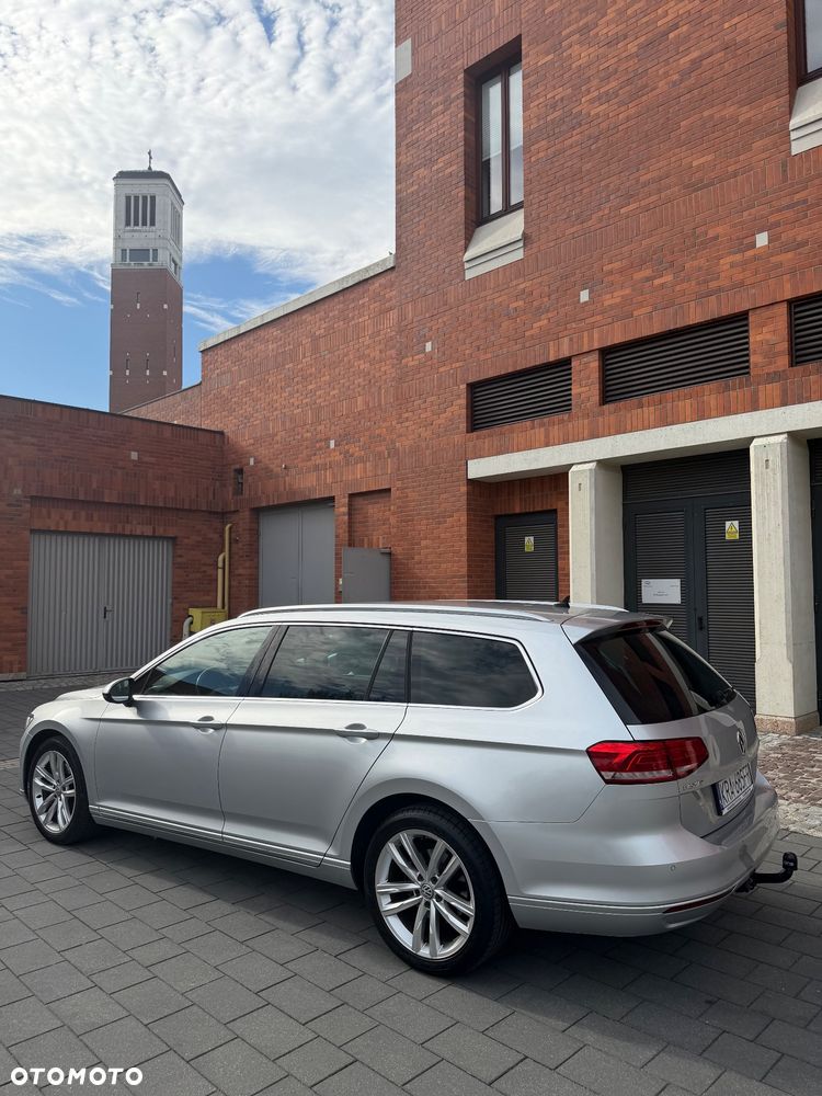 Volkswagen Passat 1.6 TDI (BlueMotion Technology) Comfortline - 25