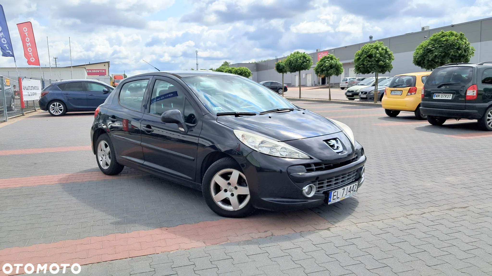 Peugeot 207 1.4 16V Trendy - 2