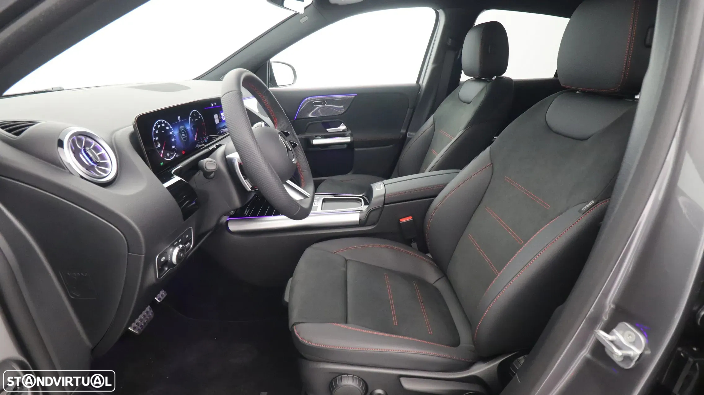 Mercedes-Benz GLA 200 d AMG Line - 12