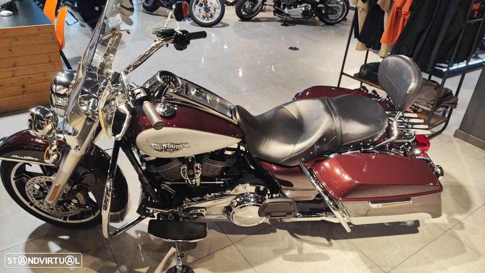 Harley-Davidson Road King - 9