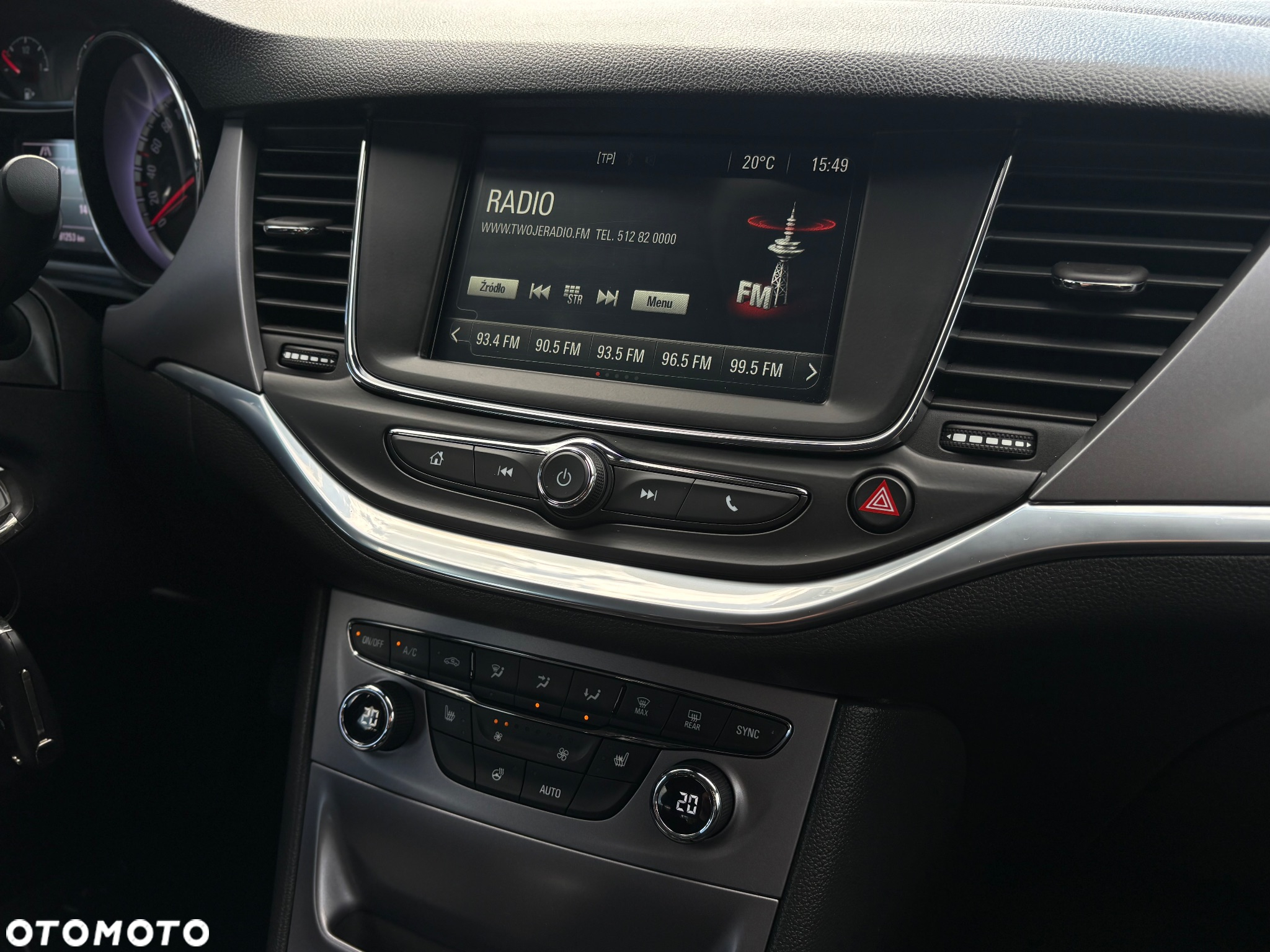 Opel Astra 1.4 Turbo Dynamic - 32