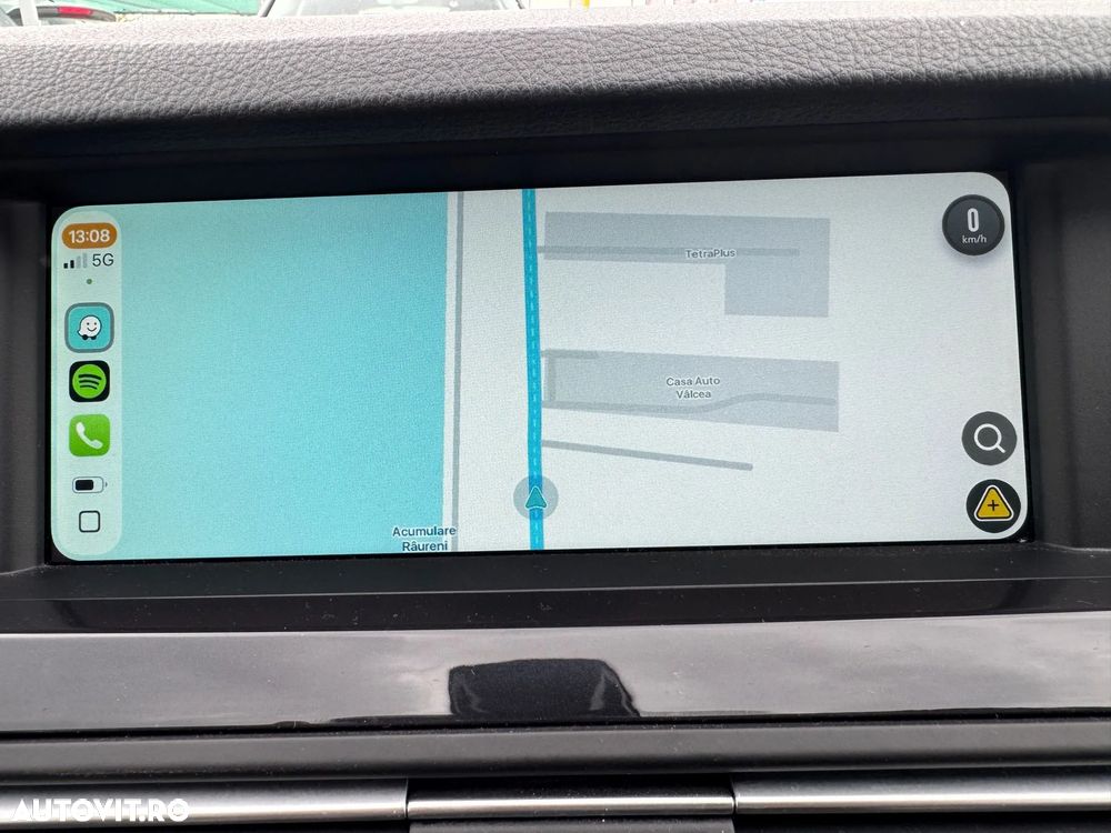 BMW Seria 5 525d xDrive AT - 24