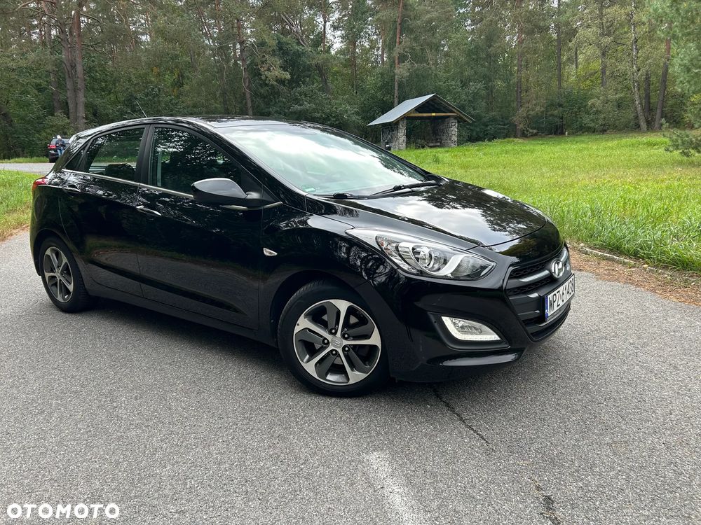 Hyundai i30 blue 1.4 Trend - 8