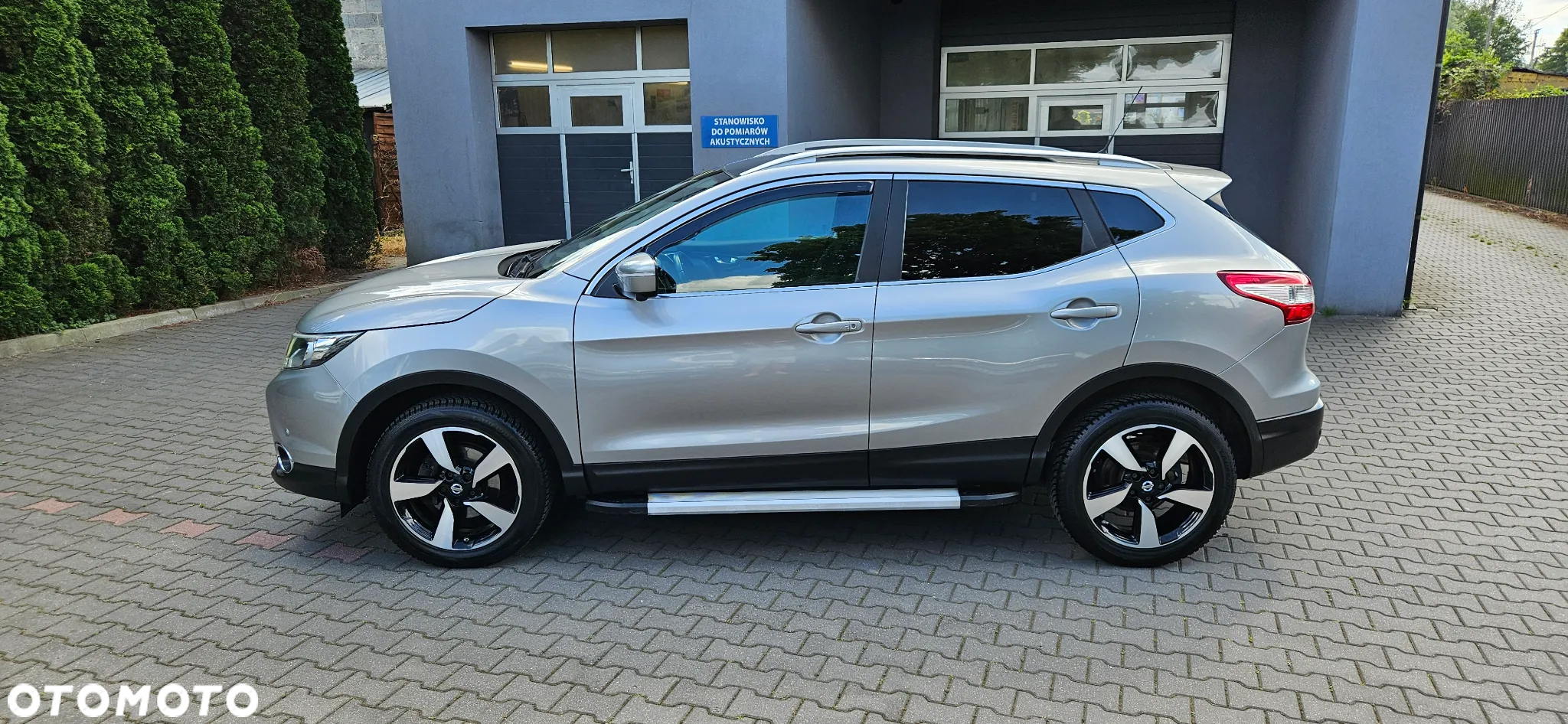 Nissan Qashqai 1.2 DIG-T N-Connecta EU6 - 11