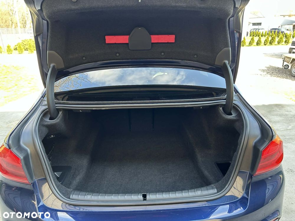 BMW Seria 5 520d - 6