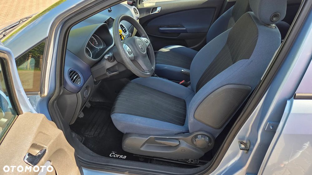 Opel Corsa 1.2 16V - 6