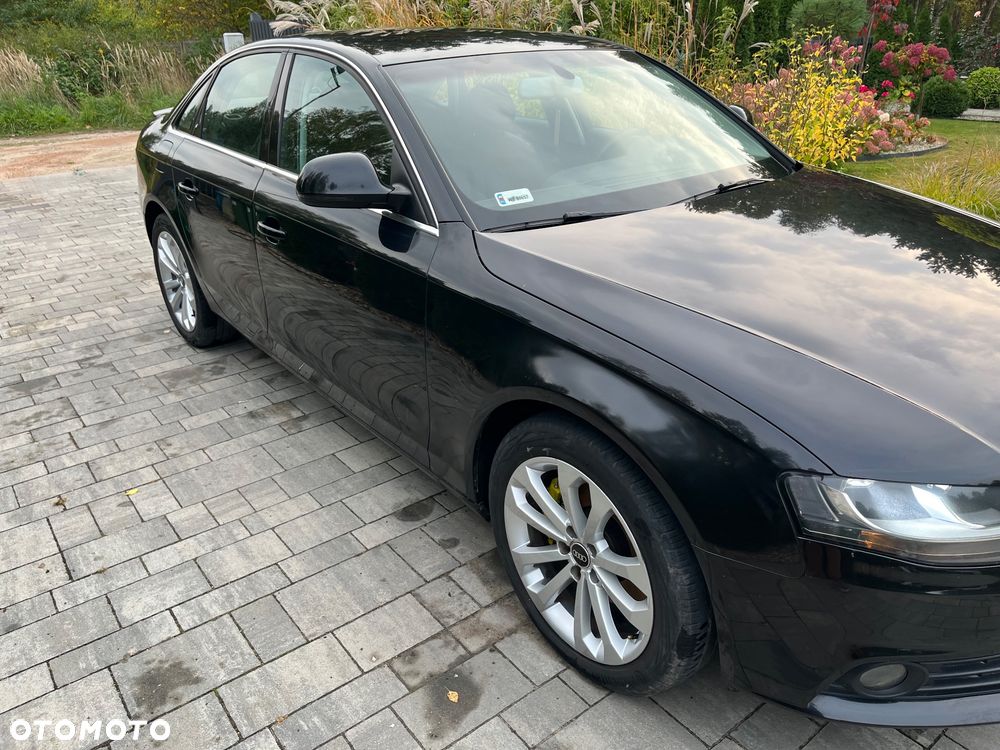 Audi A4 Limousine - 25