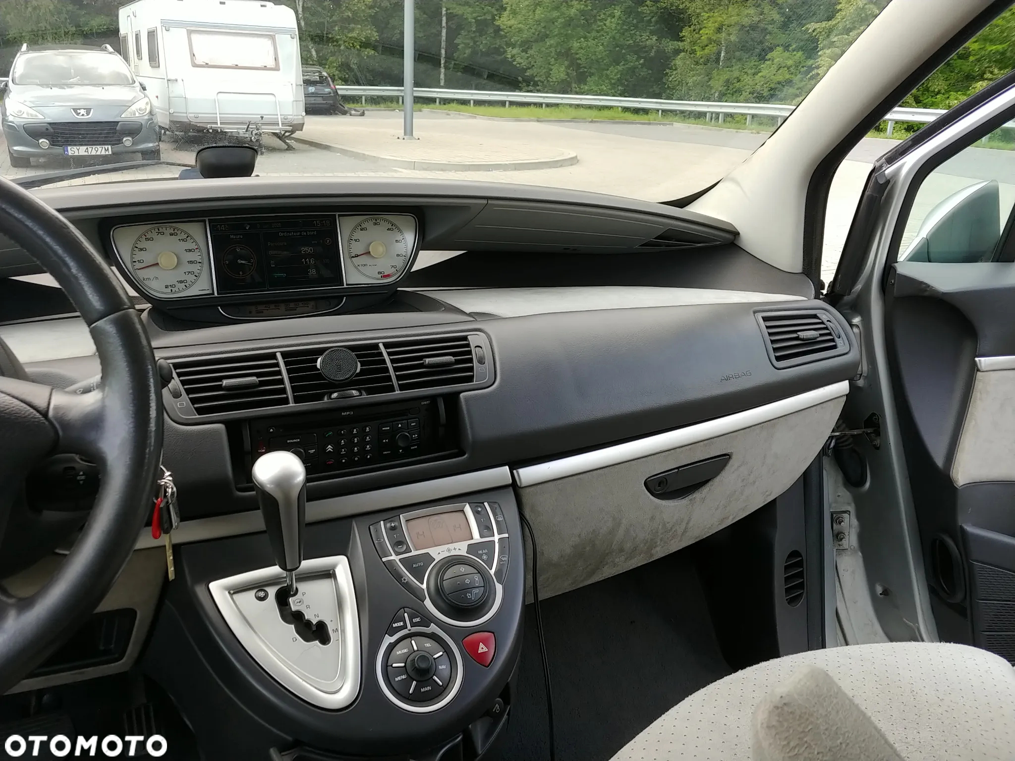 Citroën C8 2.0 16V Exclusive - 24